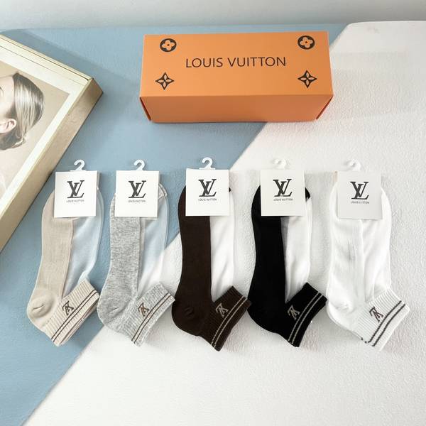 Louis Vuitton Socks LVO00006